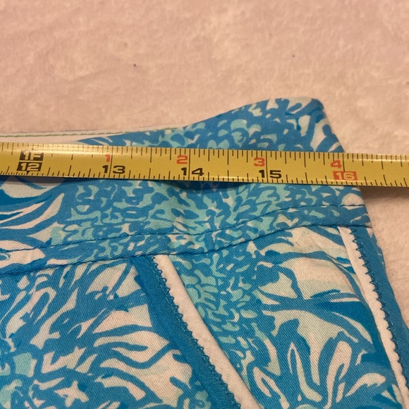 LILLY PULITZER Size 4 The Callahan Short - Picture 6 of 12